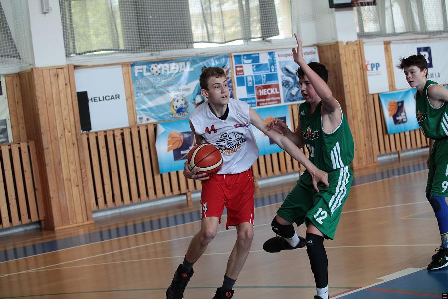 180429_u14-mcr-lib_090.jpg
