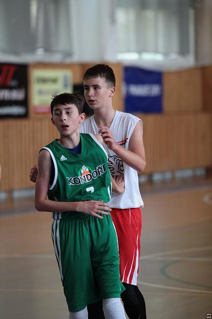 180429_u14-mcr-lib_099.jpg