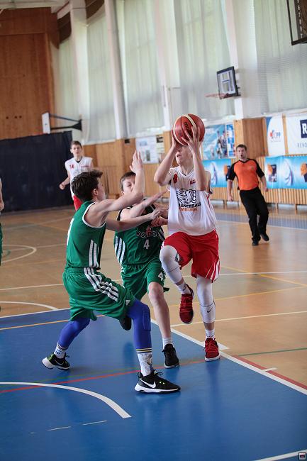 180429_u14-mcr-lib_149.jpg